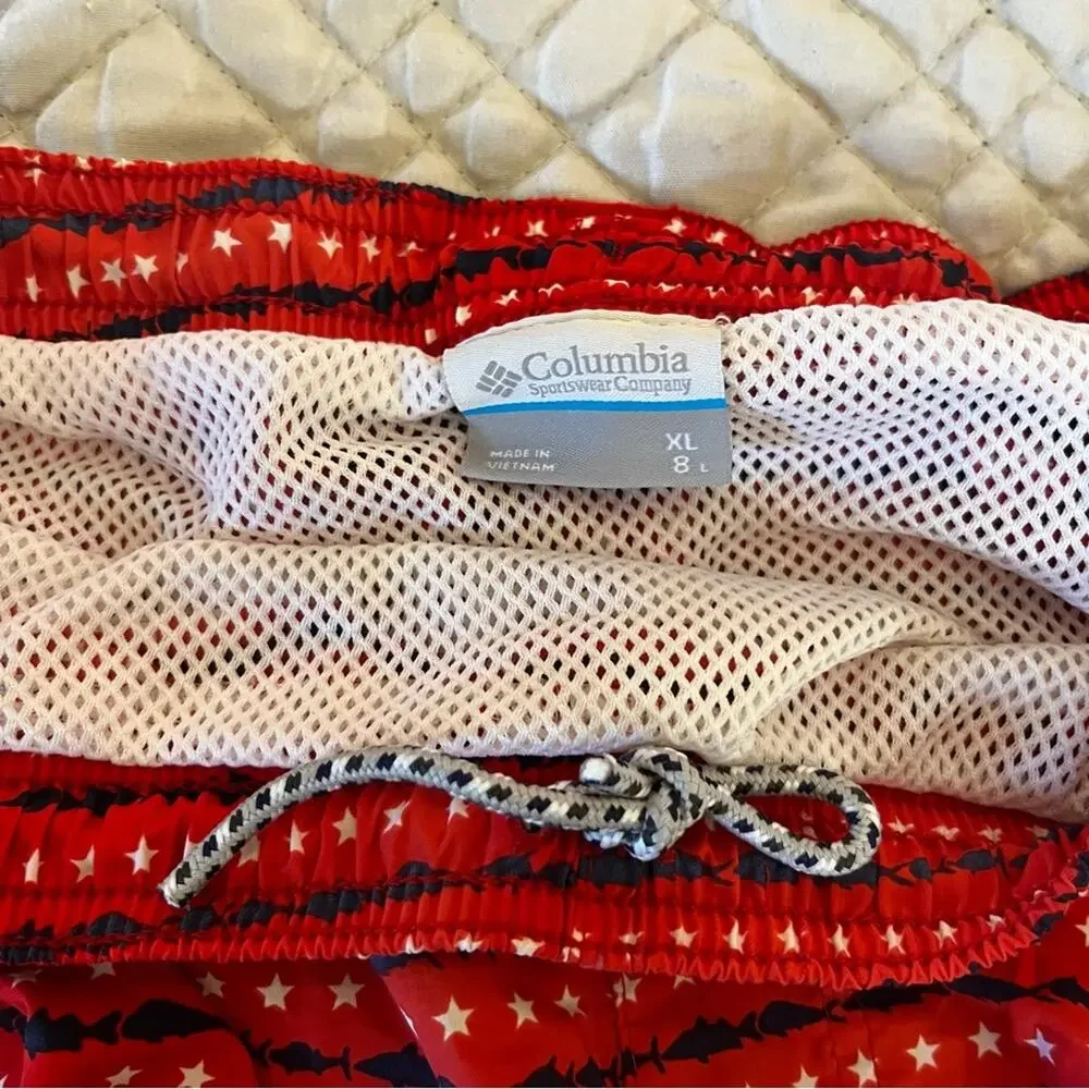 Columbia PFG Mens Red, White and Blue lined swim trunks XL